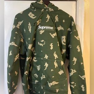 Supreme camo Box Logo hoodie fw 2021